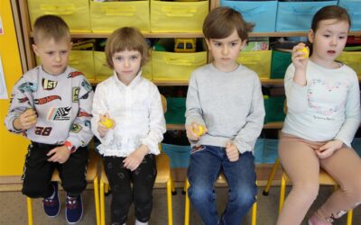 „WIOSENNA HANIA” – KÓŁKO W GRUPIE MOTYLI