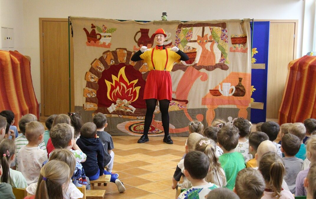 Teatrzyk pt. „Pinokio” dla wszystkich przedszkolaków