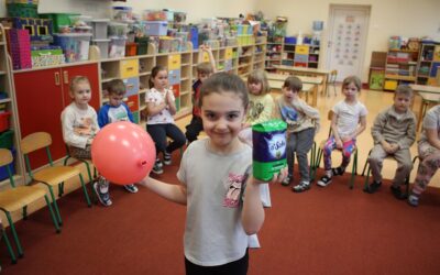 „W KARNAWALE CZAS NA BALE” – ZAJĘCIA W GRUPIE MYSZEK