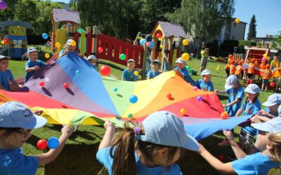 „Uśmiechy, zabawa i moc atrakcji – Dzień Dziecka w naszym przedszkolu”